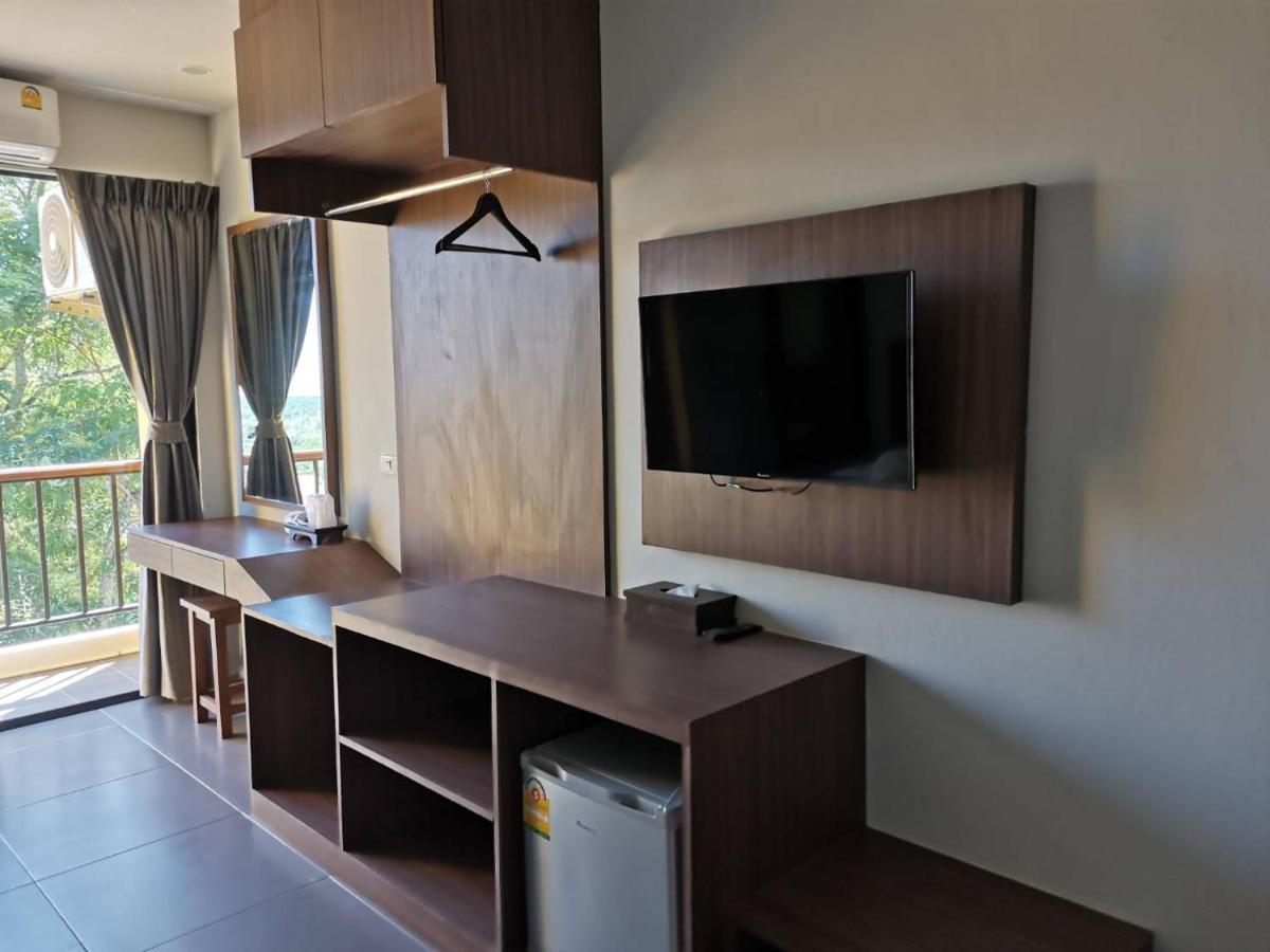 Yamin Seaview Hotel Phuket Exterior photo